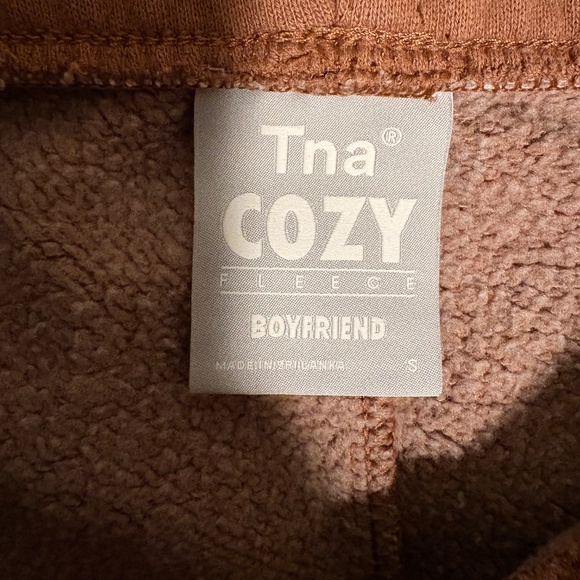 TNA Cozy Fleece Sweatpants — Boyfriend Fit — Size S - Picture 3 of 3